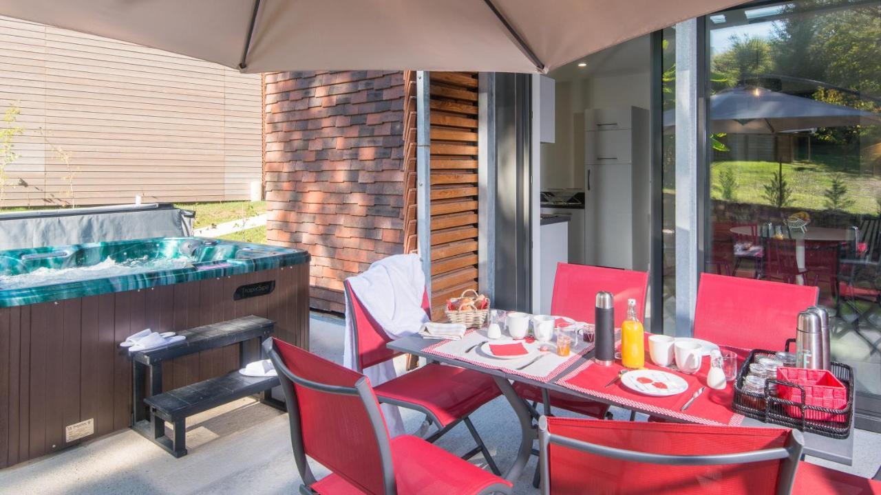 Plein Sud Avec Jacuzzi Privatif Et Parking Prive Apartment Сарла-ла-Канеда Екстериор снимка